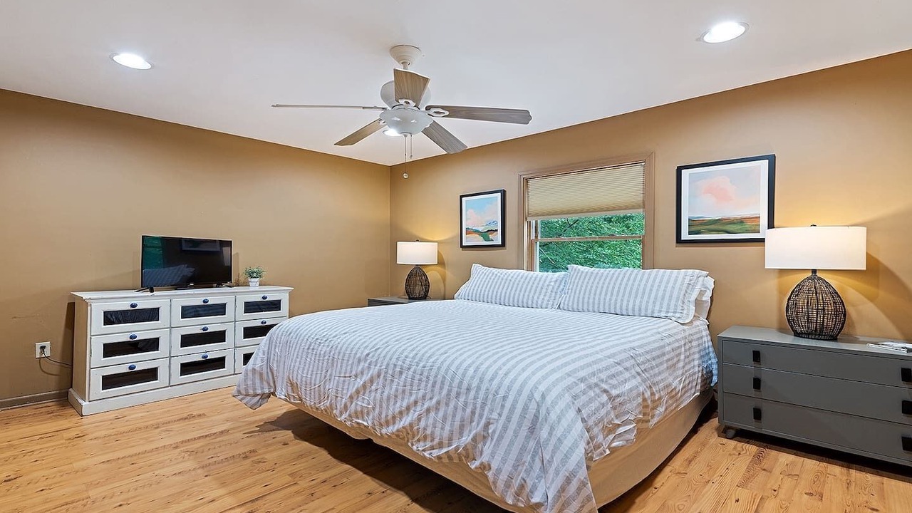 Photo of Bedroom in Mountain Springs