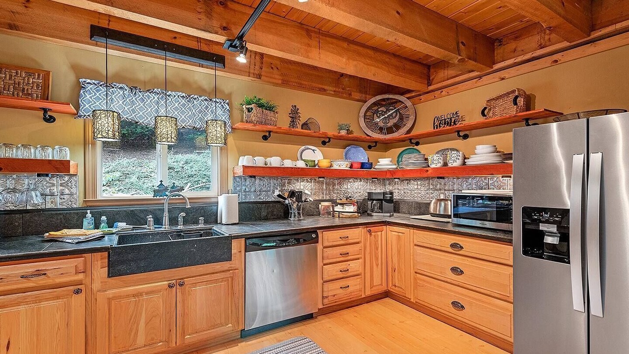Photo of Kitchen in Mountain Springs