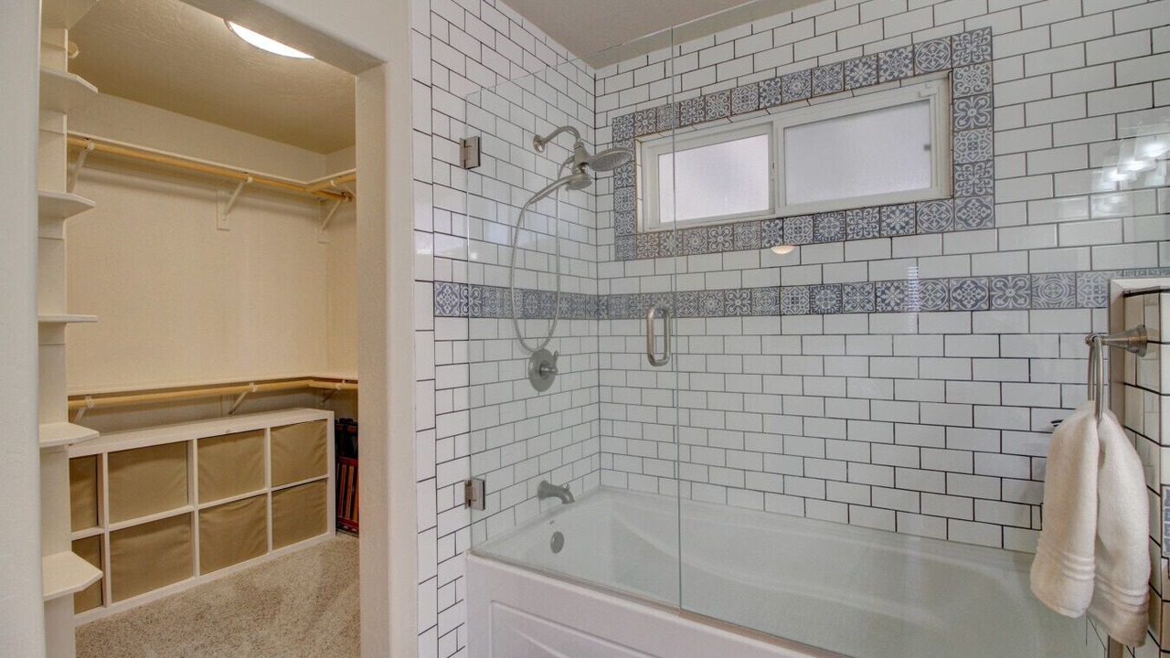 Photo of Bathroom in Nob Hill
