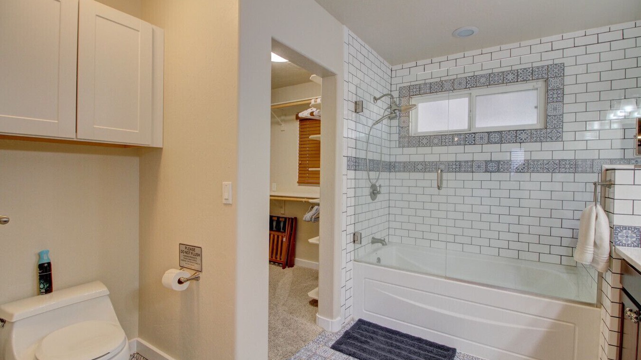 Photo of Bathroom in Nob Hill