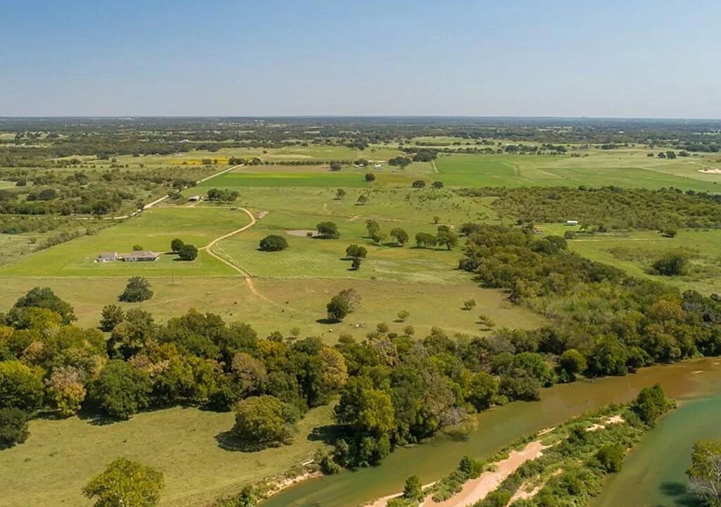 Photo of Outdoor in Smithville