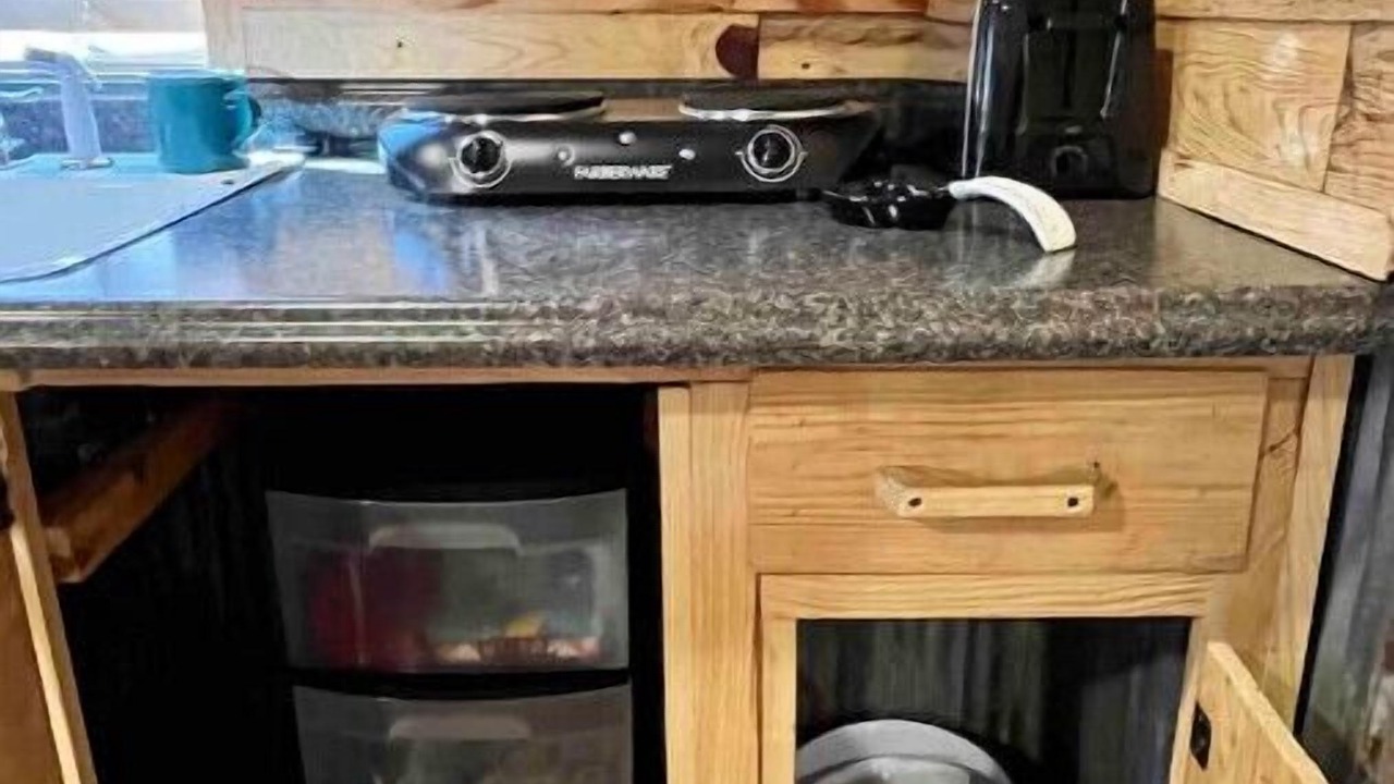 Photo of Kitchen in Eminence