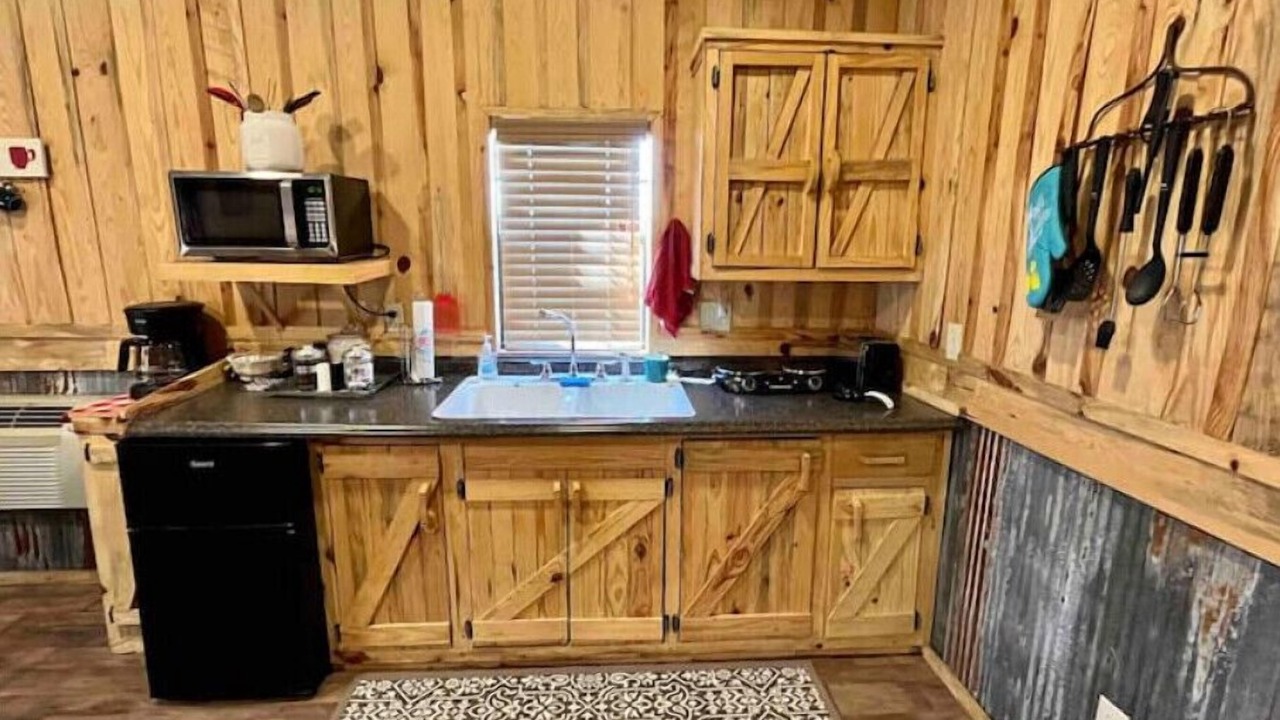 Photo of Kitchen in Eminence
