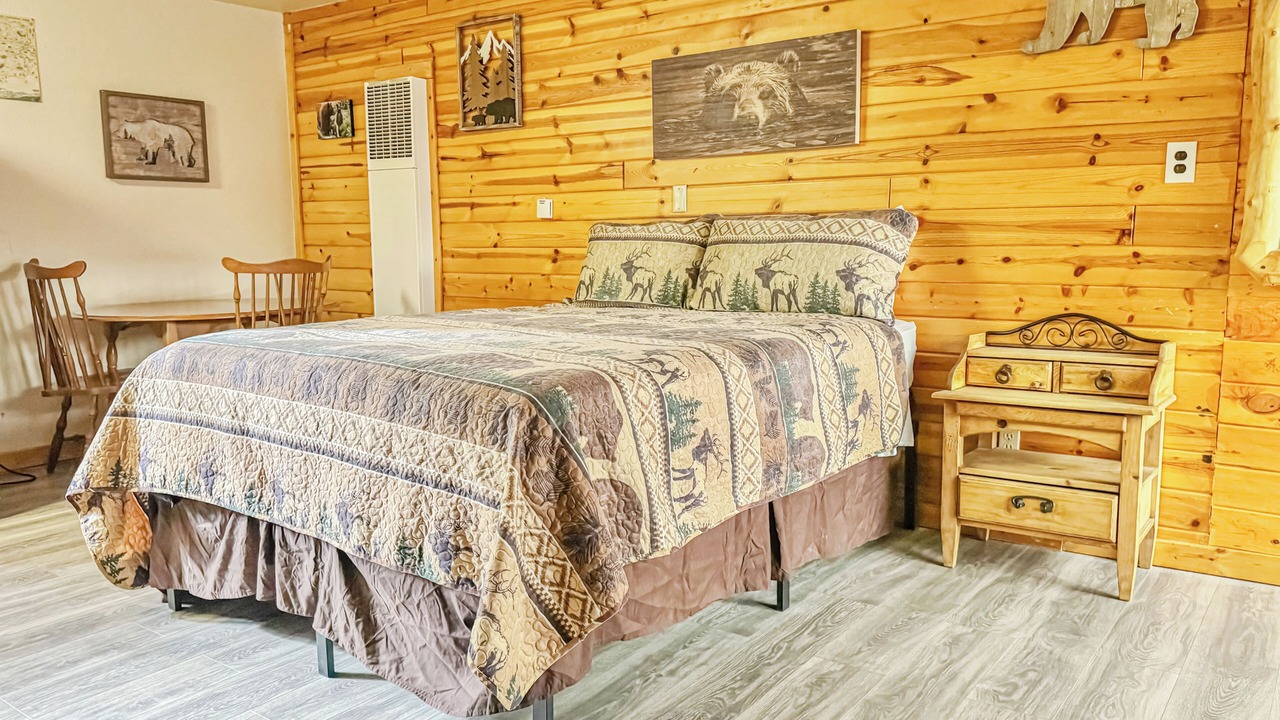 Photo of Bedroom in Estes Park