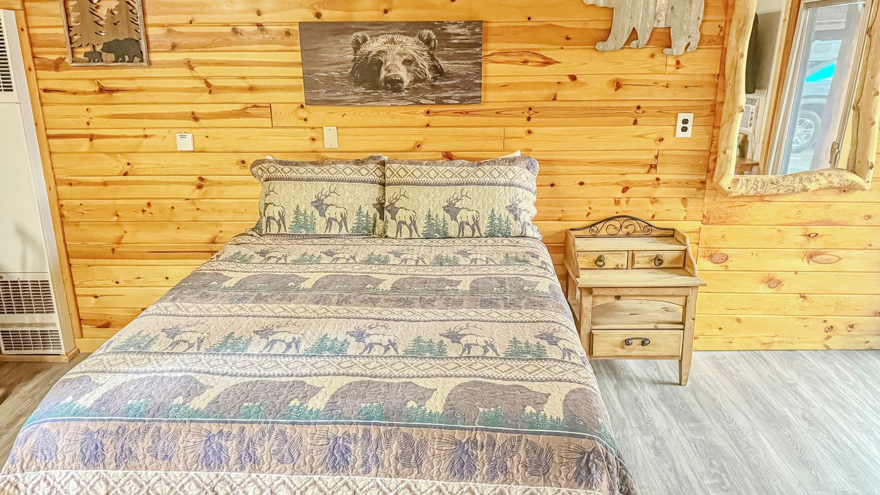 Photo of Bedroom in Estes Park