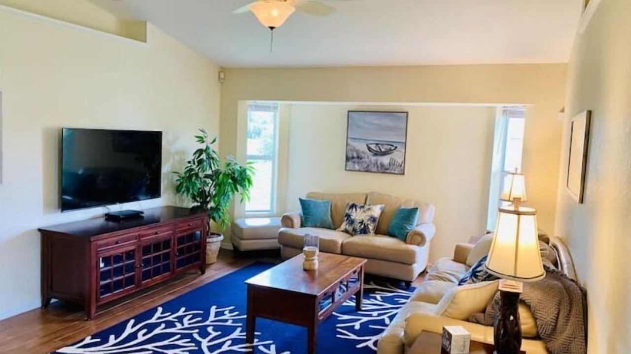 Photo of Livingroom in Pine Valley