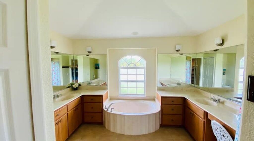 Photo of Bathroom in Pine Valley