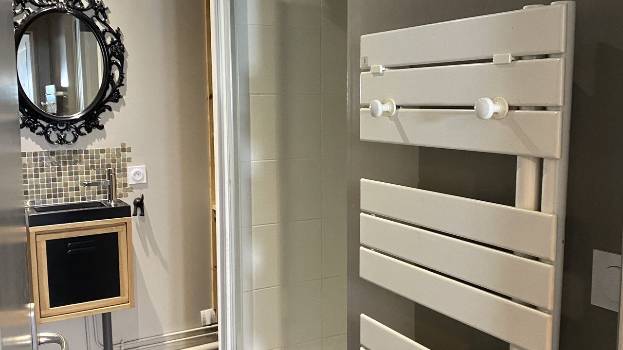 Photo of Bathroom in Boos