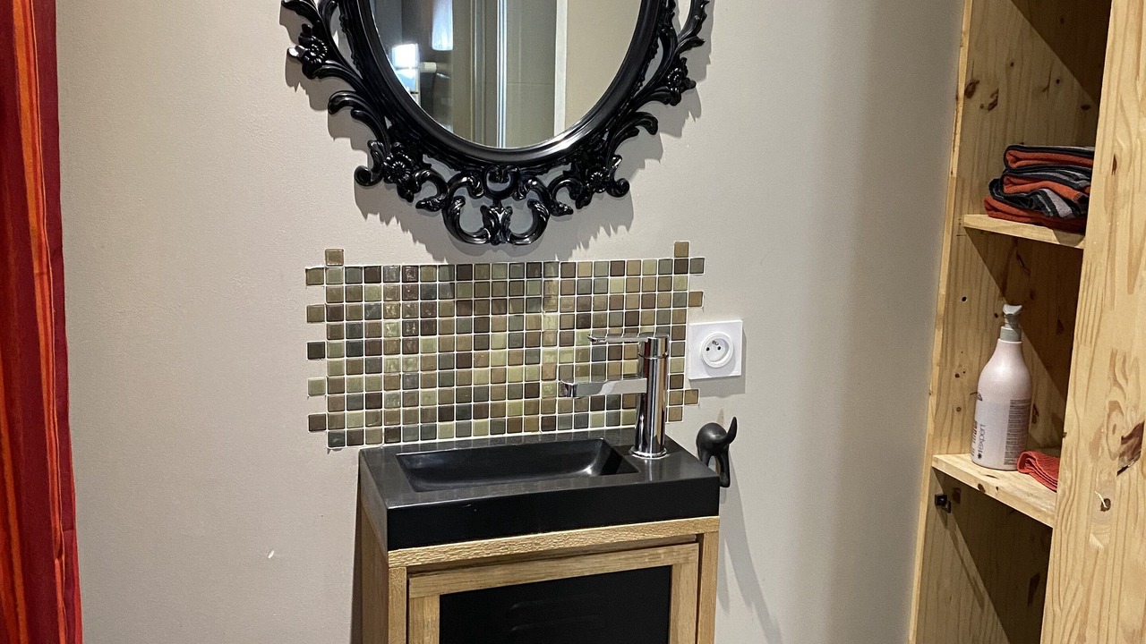 Photo of Bathroom in Boos
