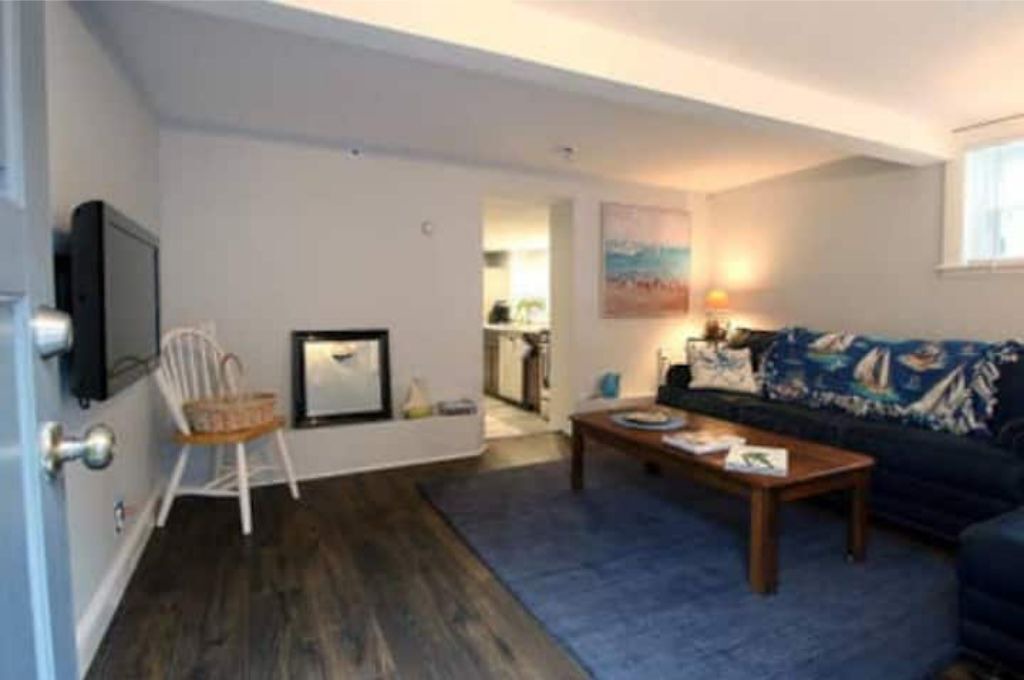 Photo of Livingroom in Revere