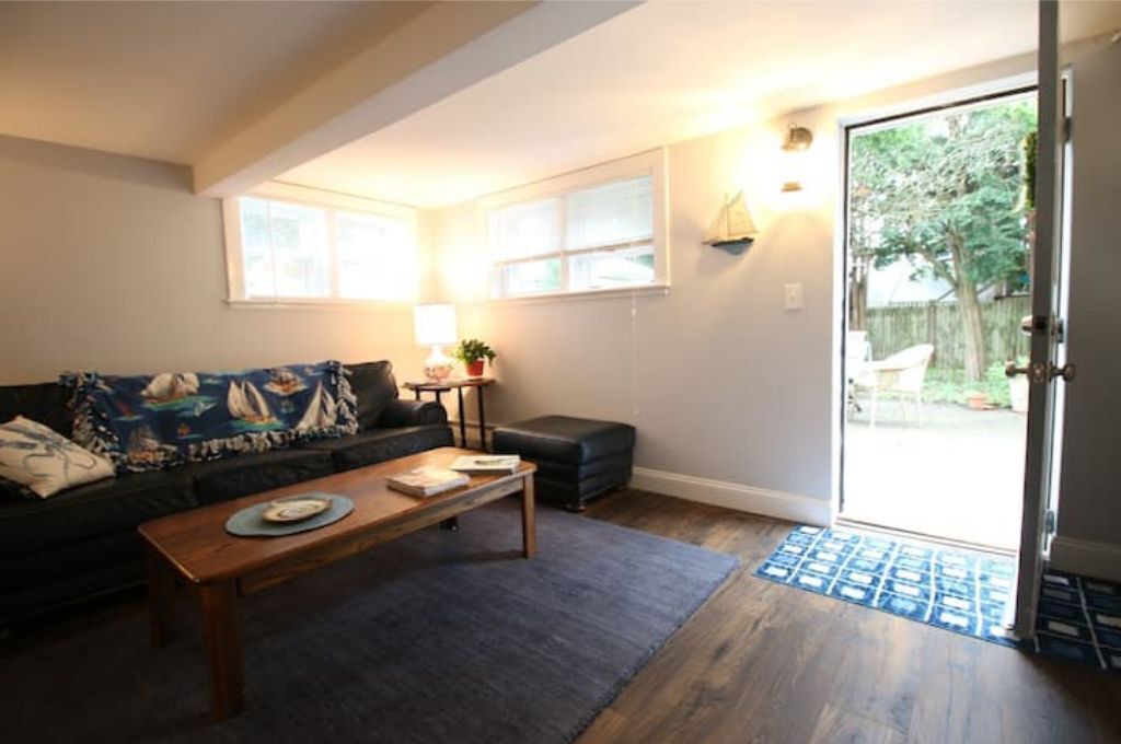 Photo of Livingroom in Revere