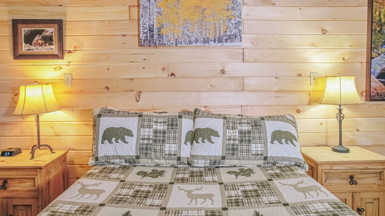 Photo of Bedroom in Estes Park