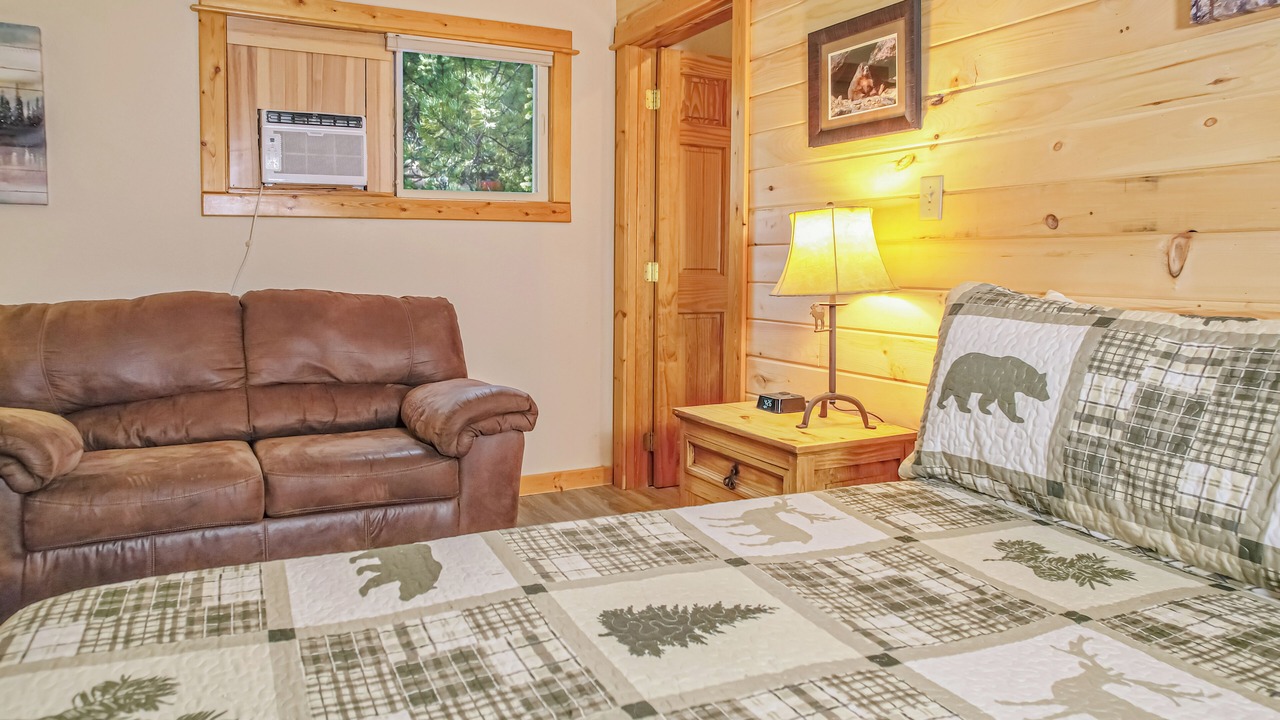 Photo of Bedroom in Estes Park