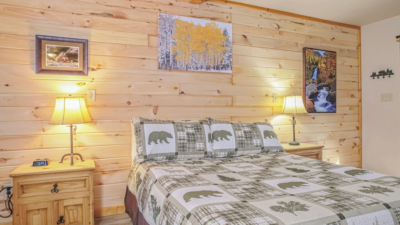 Photo of Bedroom in Estes Park