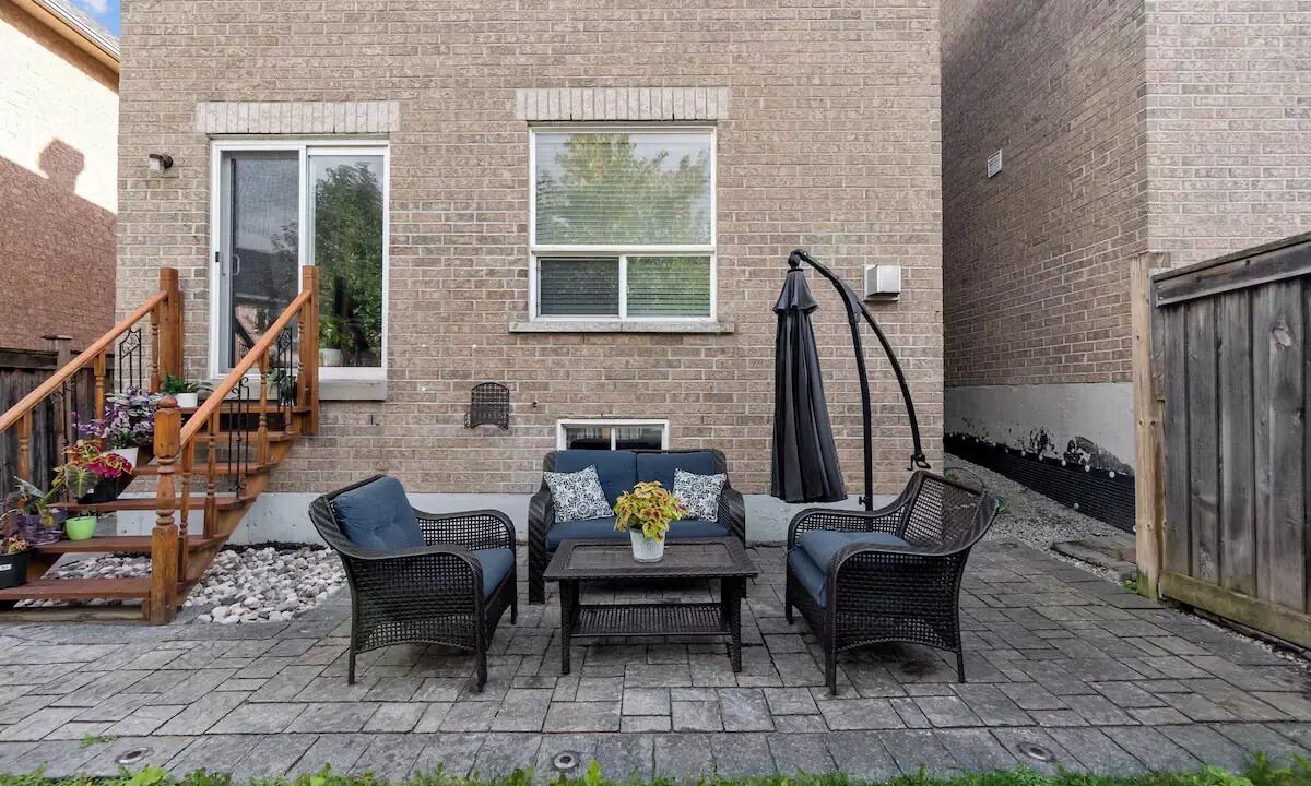 Photo of Patio Balcony in Richmond Hill
