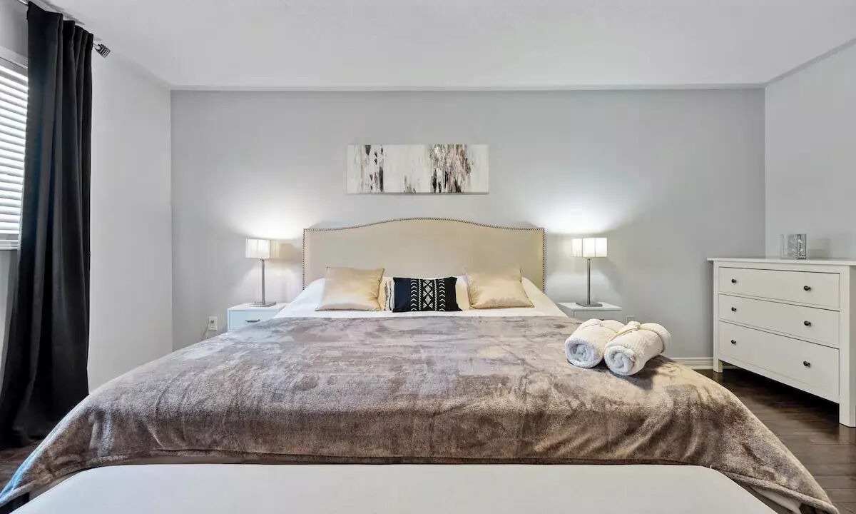 Photo of Bedroom in Richmond Hill