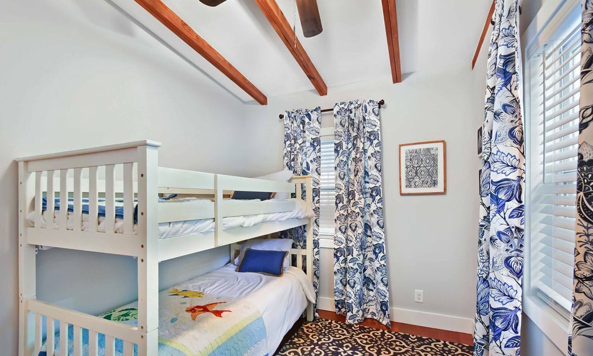 Photo of Bedroom in Jekyll Island