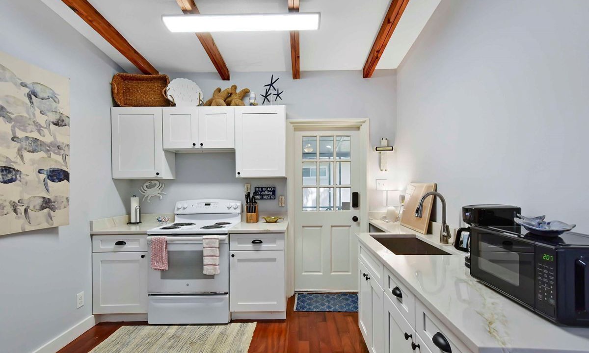 Photo of Kitchen in Jekyll Island