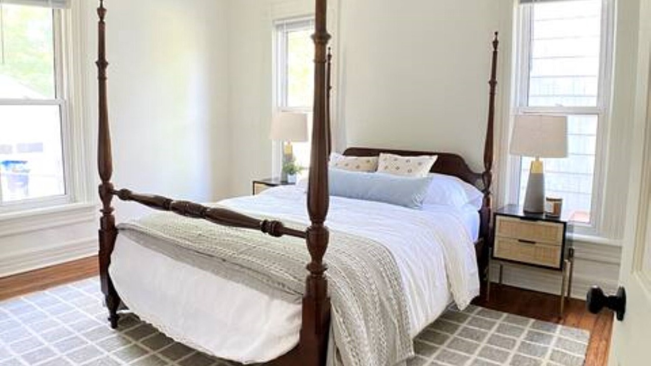 Photo of Bedroom in Clintonville