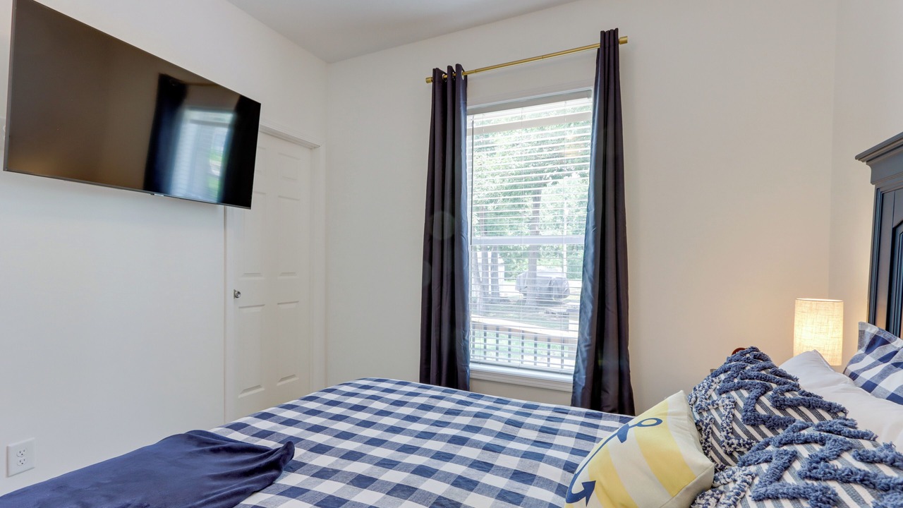 Photo of Bedroom in Stover