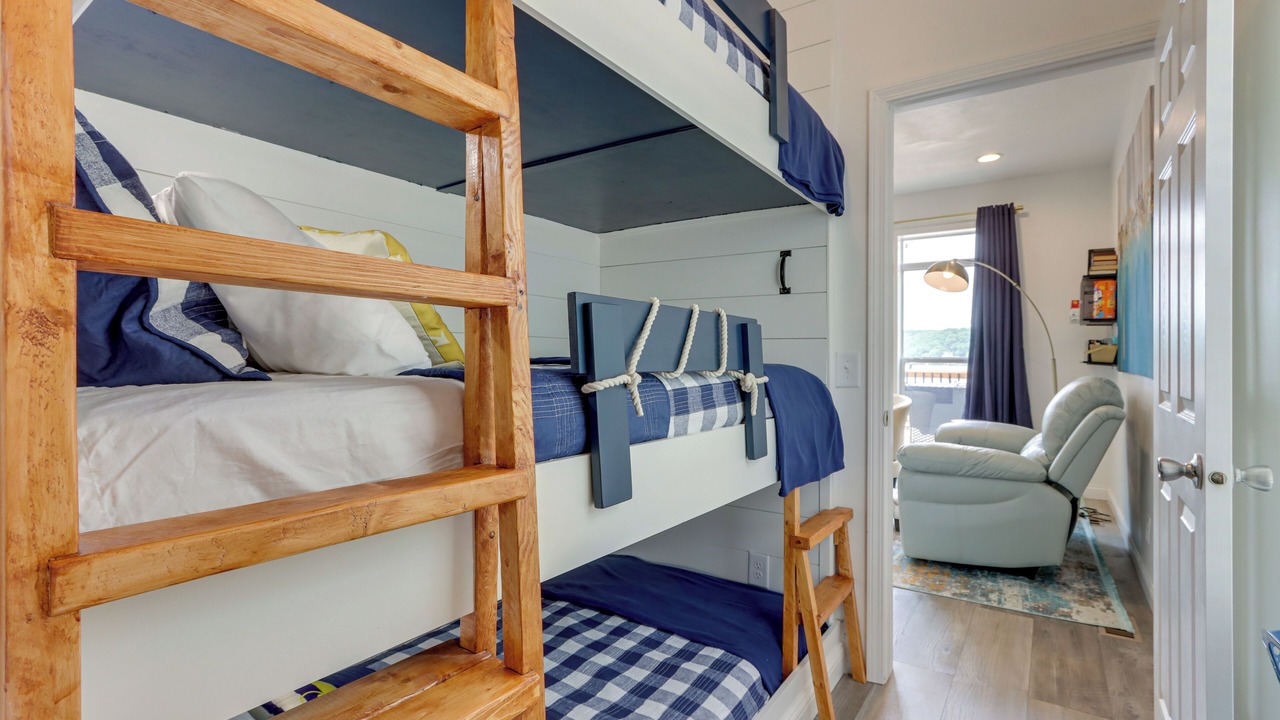 Photo of Bedroom in Stover