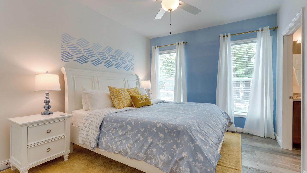 Photo of Bedroom in Stover