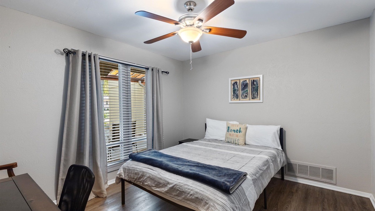 Photo of Bedroom in Rowlett