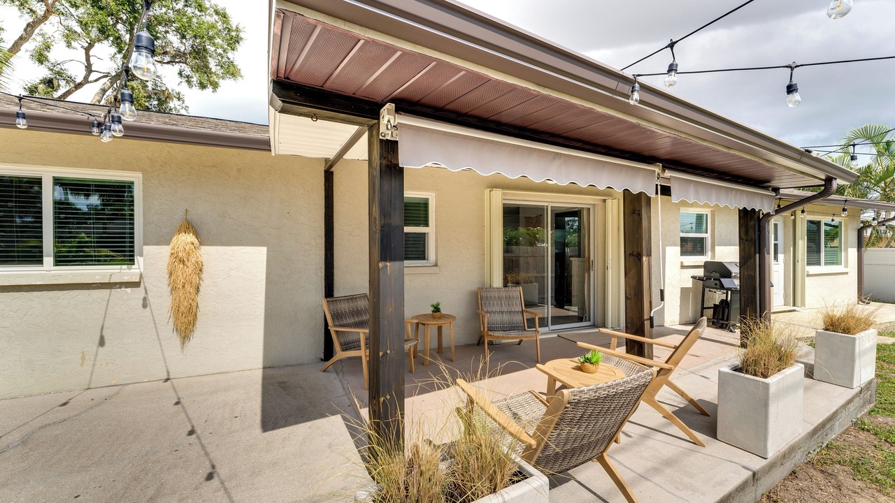 Photo of Patio Balcony in Laurel