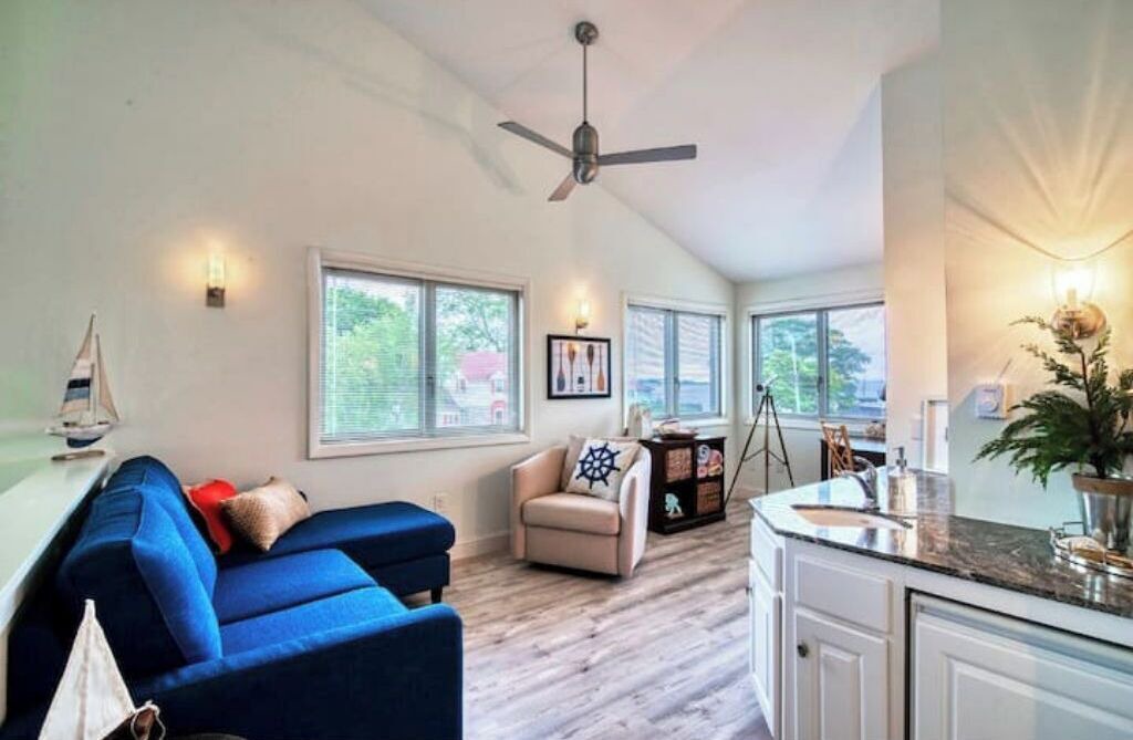 Photo of Livingroom in New London