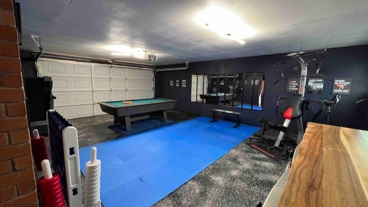 Photo of Bedroom in Raisin