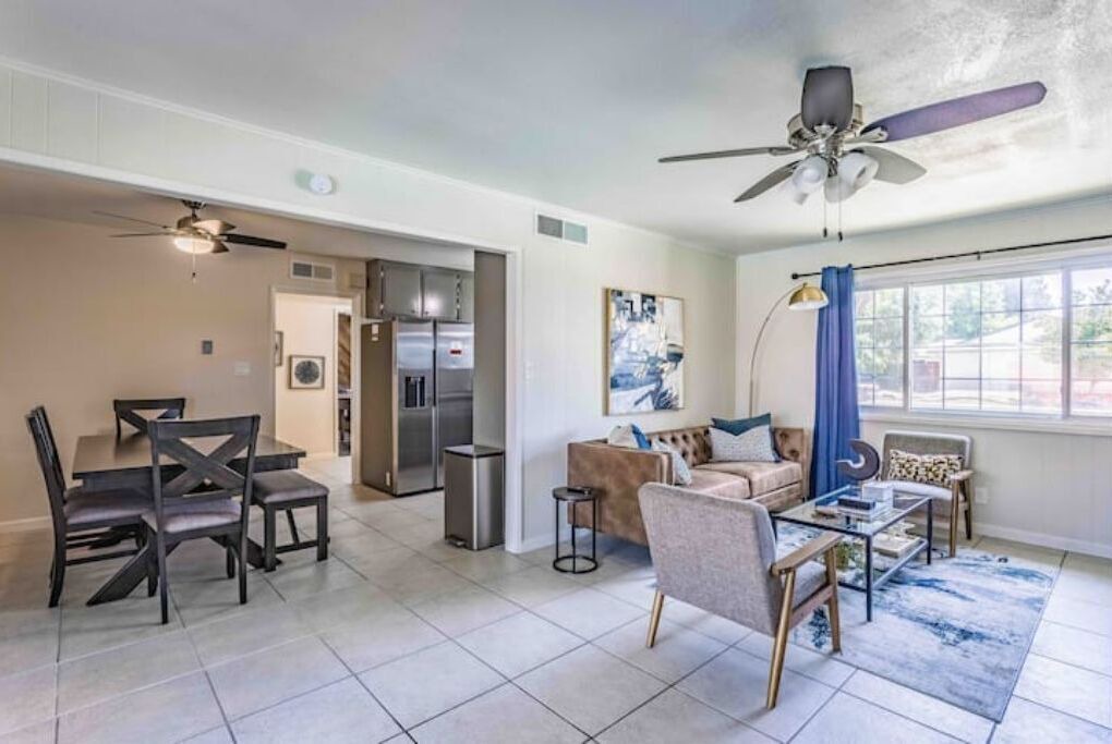 Photo of Livingroom in Raisin