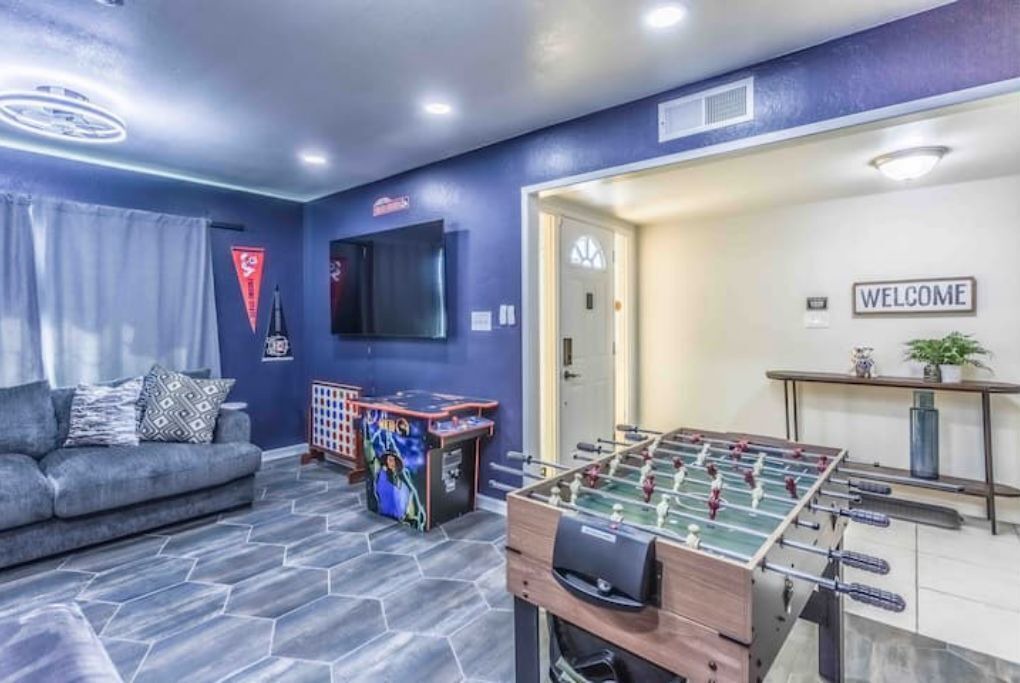 Photo of Bedroom in Raisin
