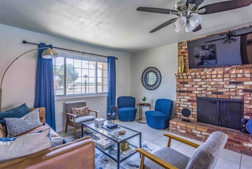 Photo of Livingroom in Raisin