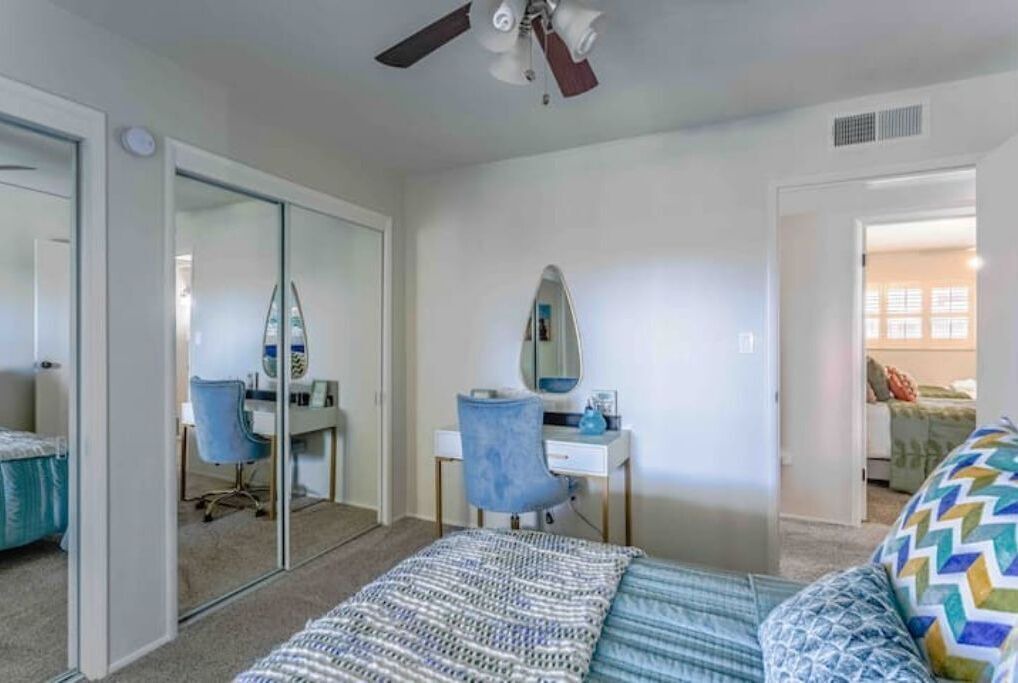 Photo of Bedroom in Raisin