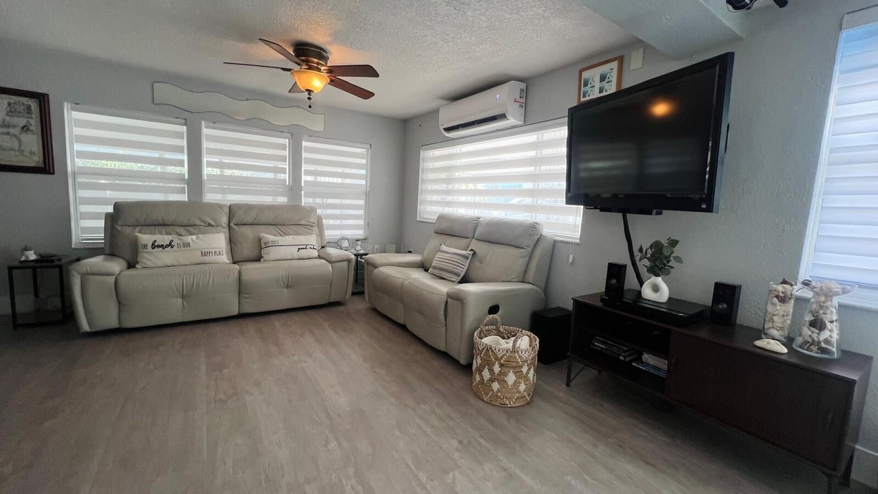 Photo of Bedroom in Tavernier