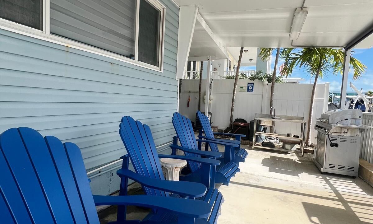 Photo of Others in Tavernier