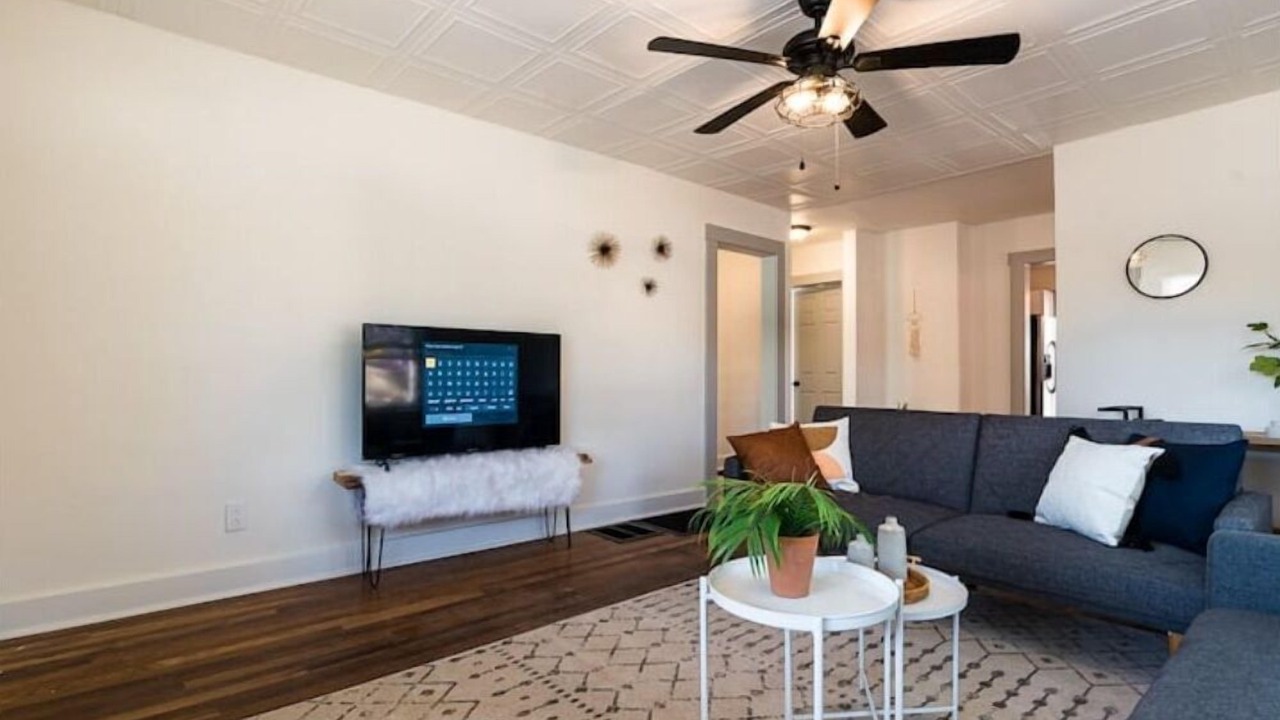 Photo of Livingroom in Nob Hill