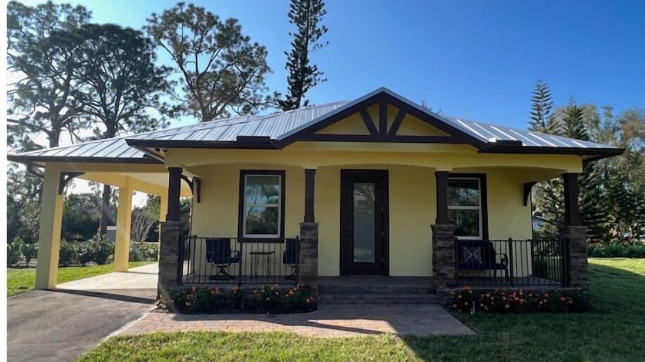 Photo of Outdoor in Estero