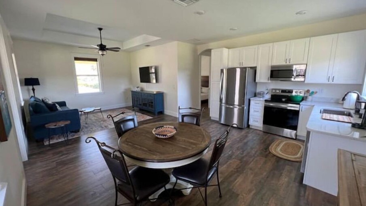 Photo of Others in Estero