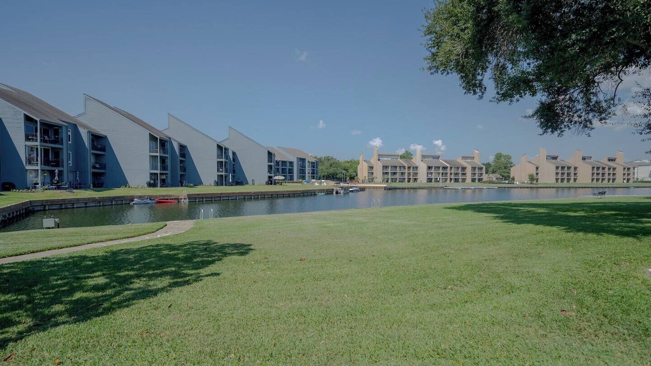 Photo of Outdoor in Walden on Lake Conroe