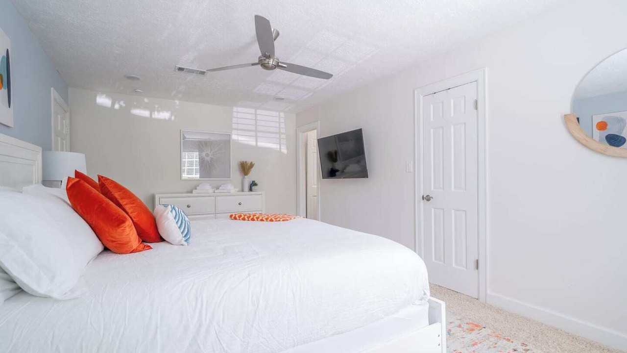 Photo of Bedroom in Walden on Lake Conroe