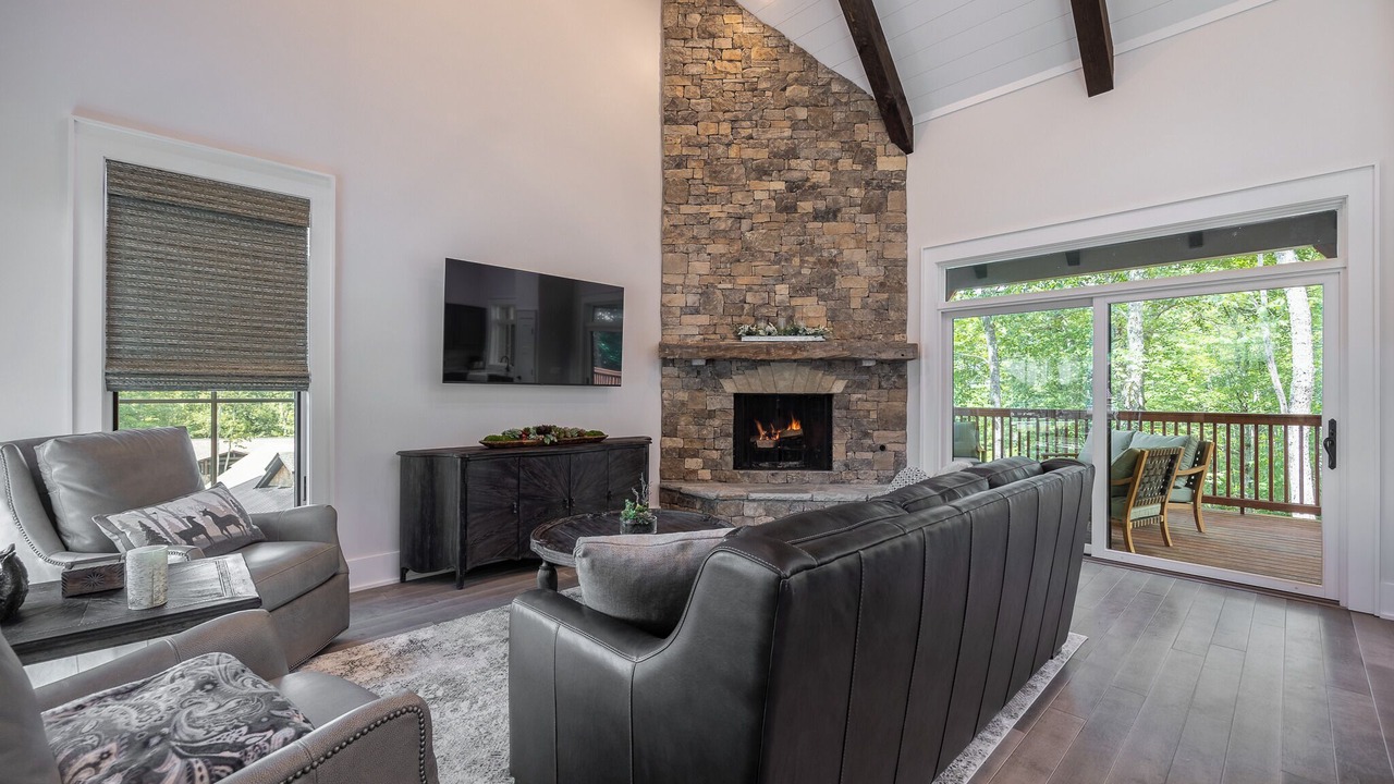 Photo of Livingroom in Glenville