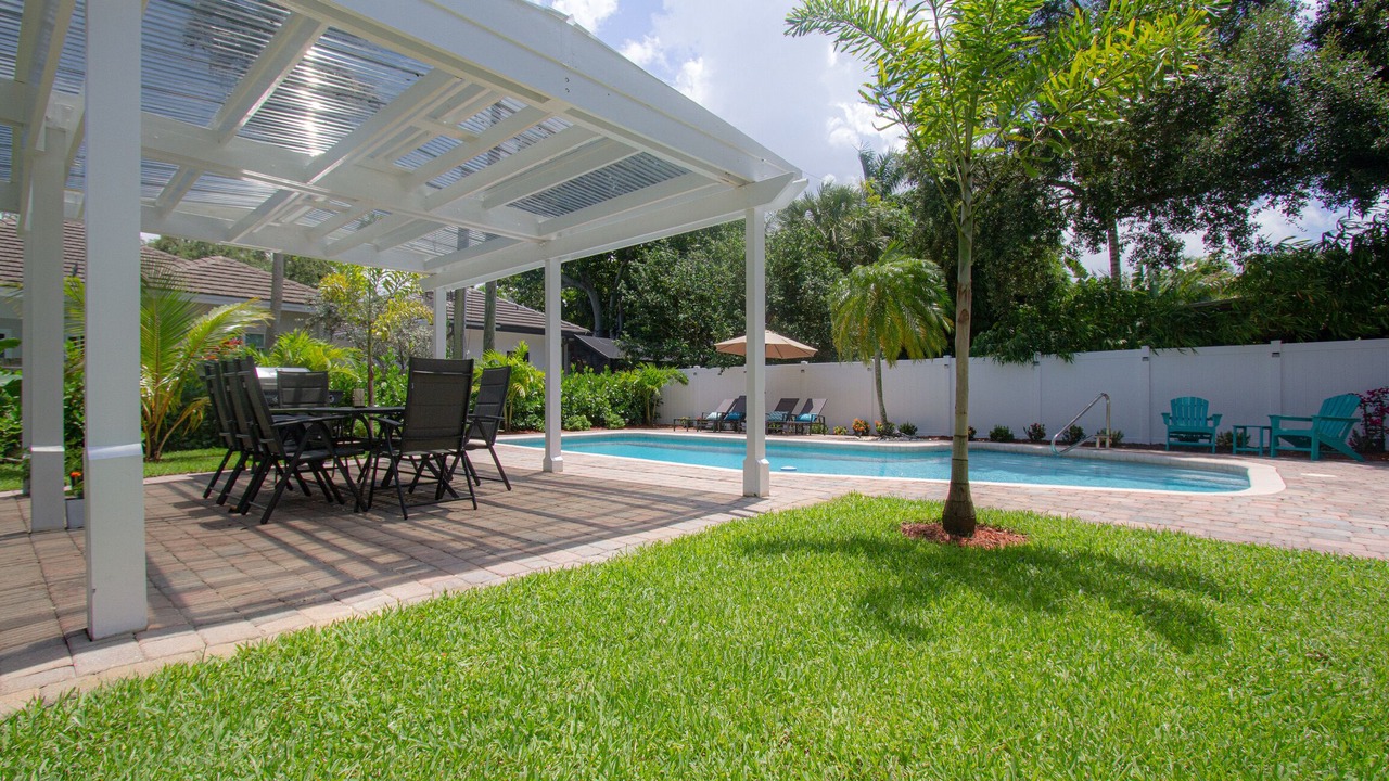 Photo of Outdoor in River Oaks