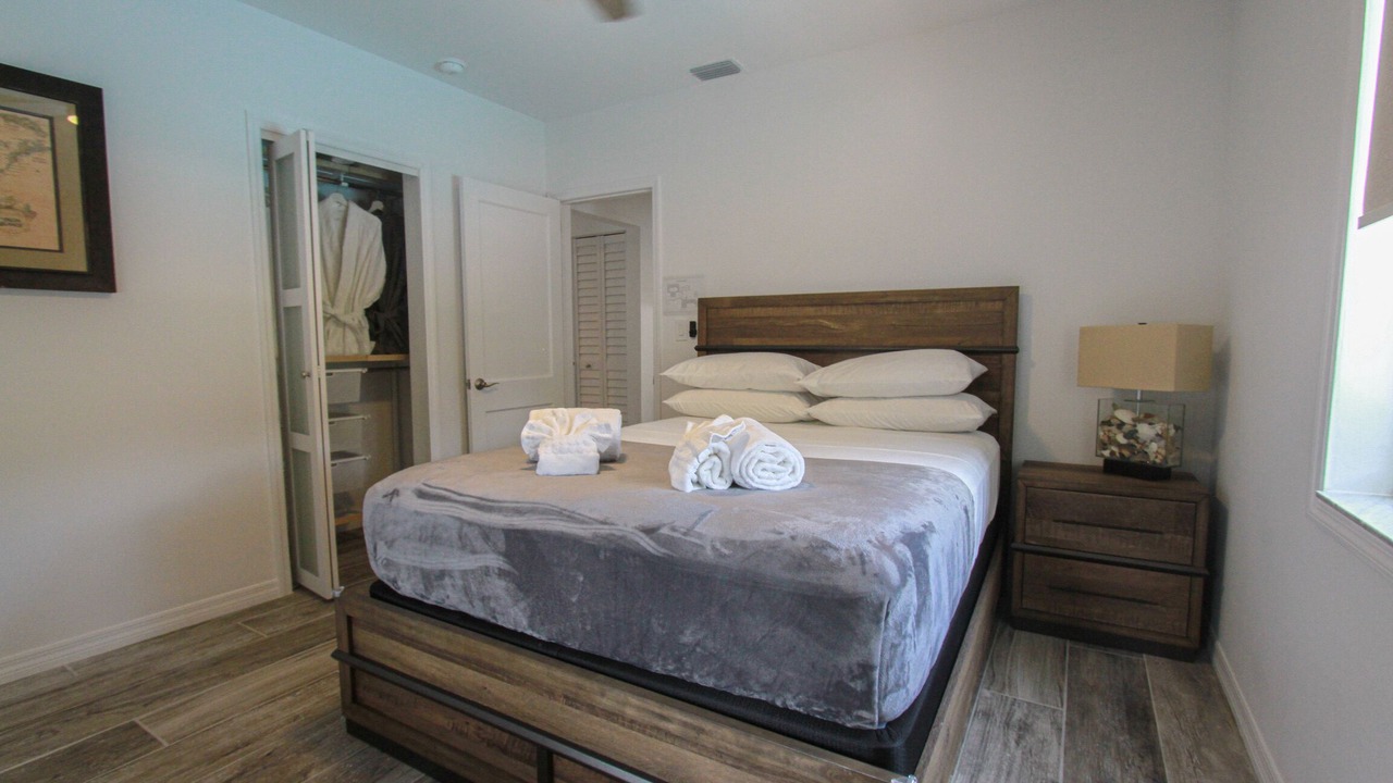 Photo of Bedroom in River Oaks