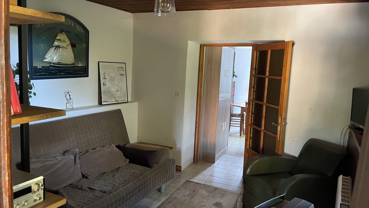 Photo of Livingroom in Bournazel