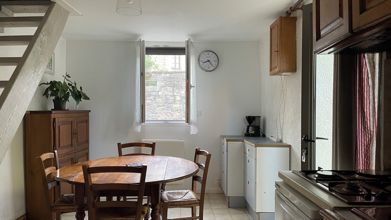 Photo of Kitchen in Bournazel