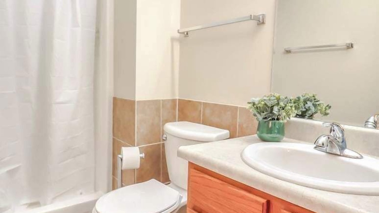 Photo of Bathroom in Lincoln