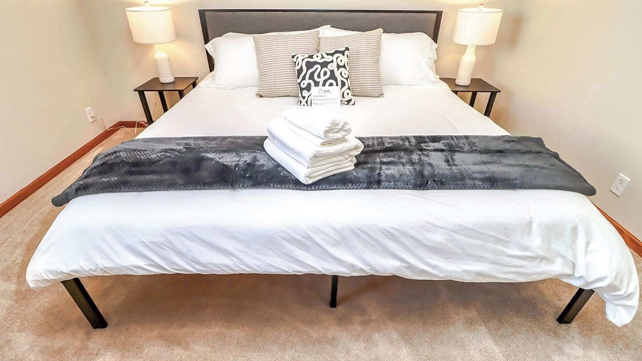 Photo of Bedroom in Lincoln