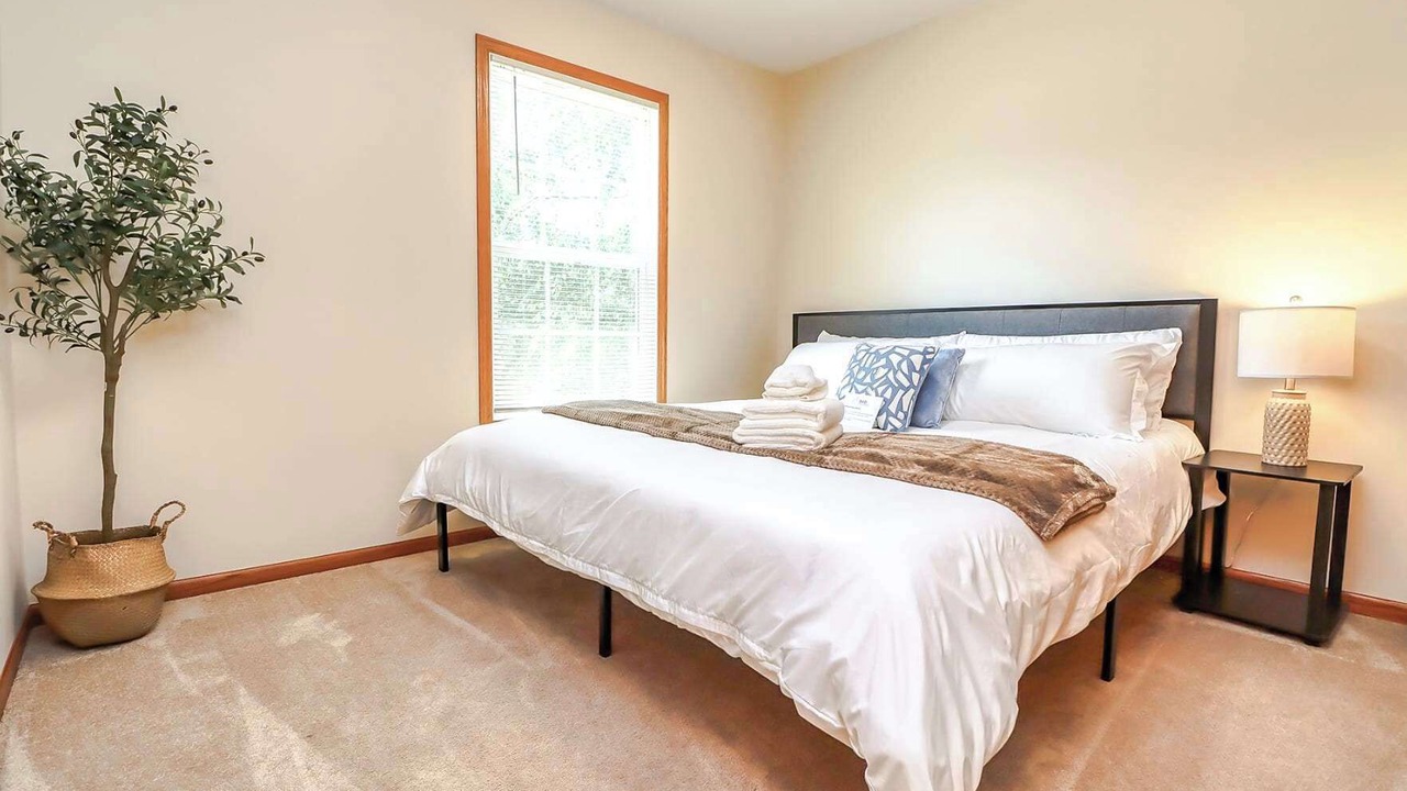Photo of Bedroom in Lincoln
