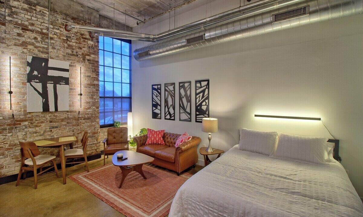 Photo of Others in Midtown